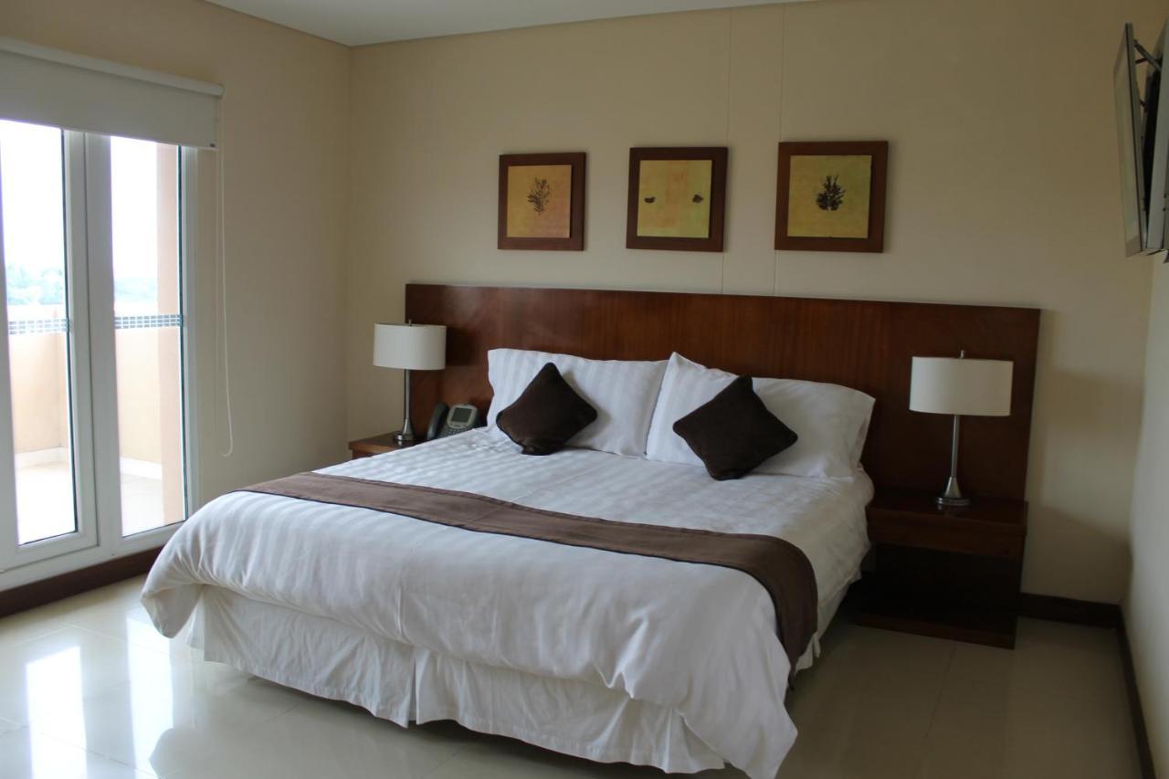Wyndham Garden Villavicencio Restrepo  Exteriör bild